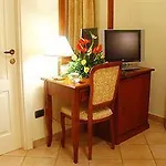 レ ムーラ 3*