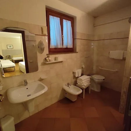 Szálloda Le Mura Foligno