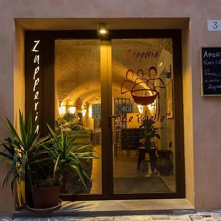 Hotel Le Mura Foligno