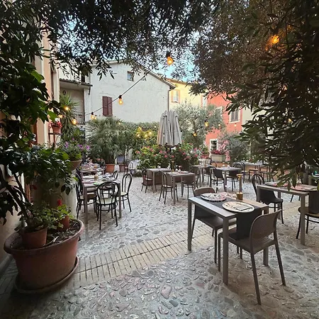 Le Mura Otel Foligno