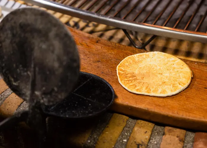 レ ムーラ ホテル 3*