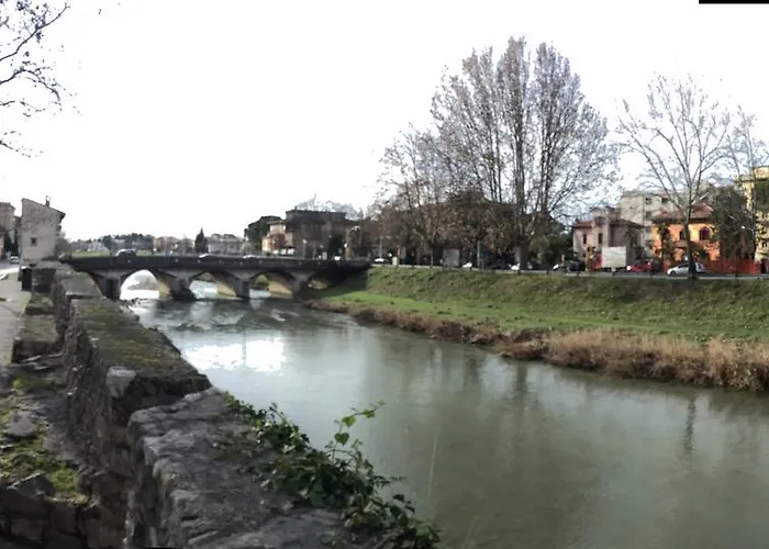 レ ムーラ ホテル 3*